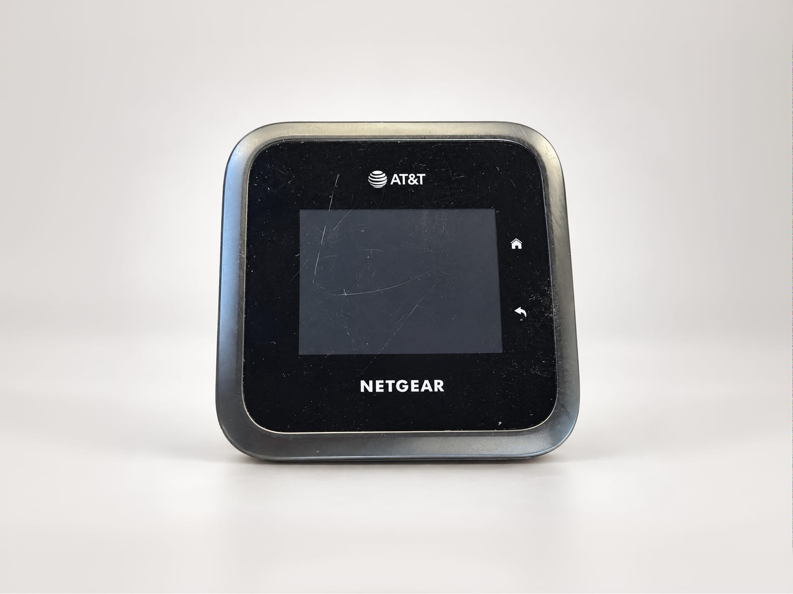 NETGEAR Nighthawk M6 Pro MR6500 (уцінка)